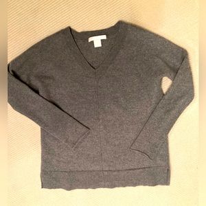 Grey cashmere sweater